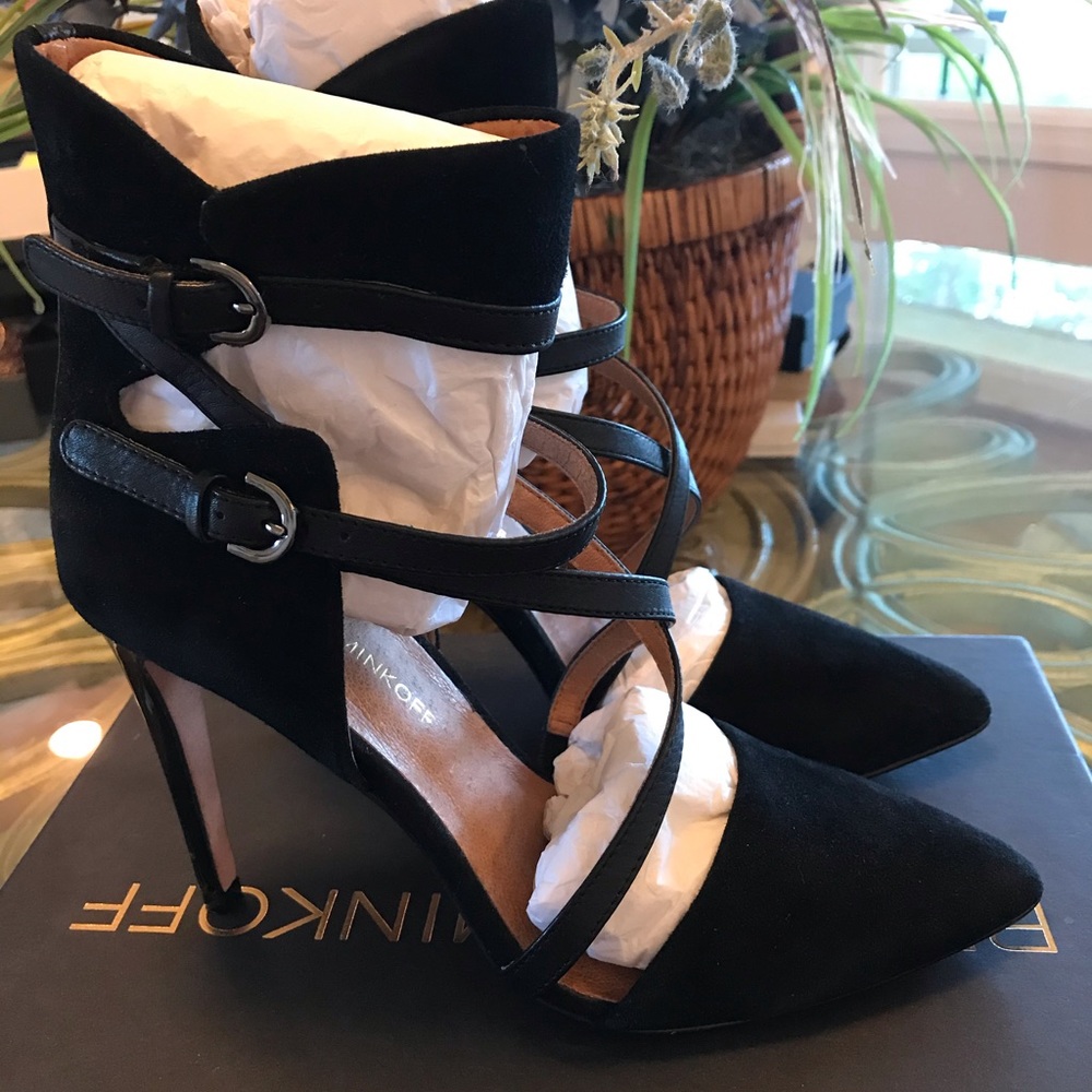 NWB Rebecca Minkoff Raz Black Suede Pumps 7.5